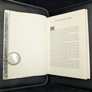 The Outlaws of Sherwood by Robin McKinley (Signed, First Edition, Third Printing), 1988 🏹🌳👸