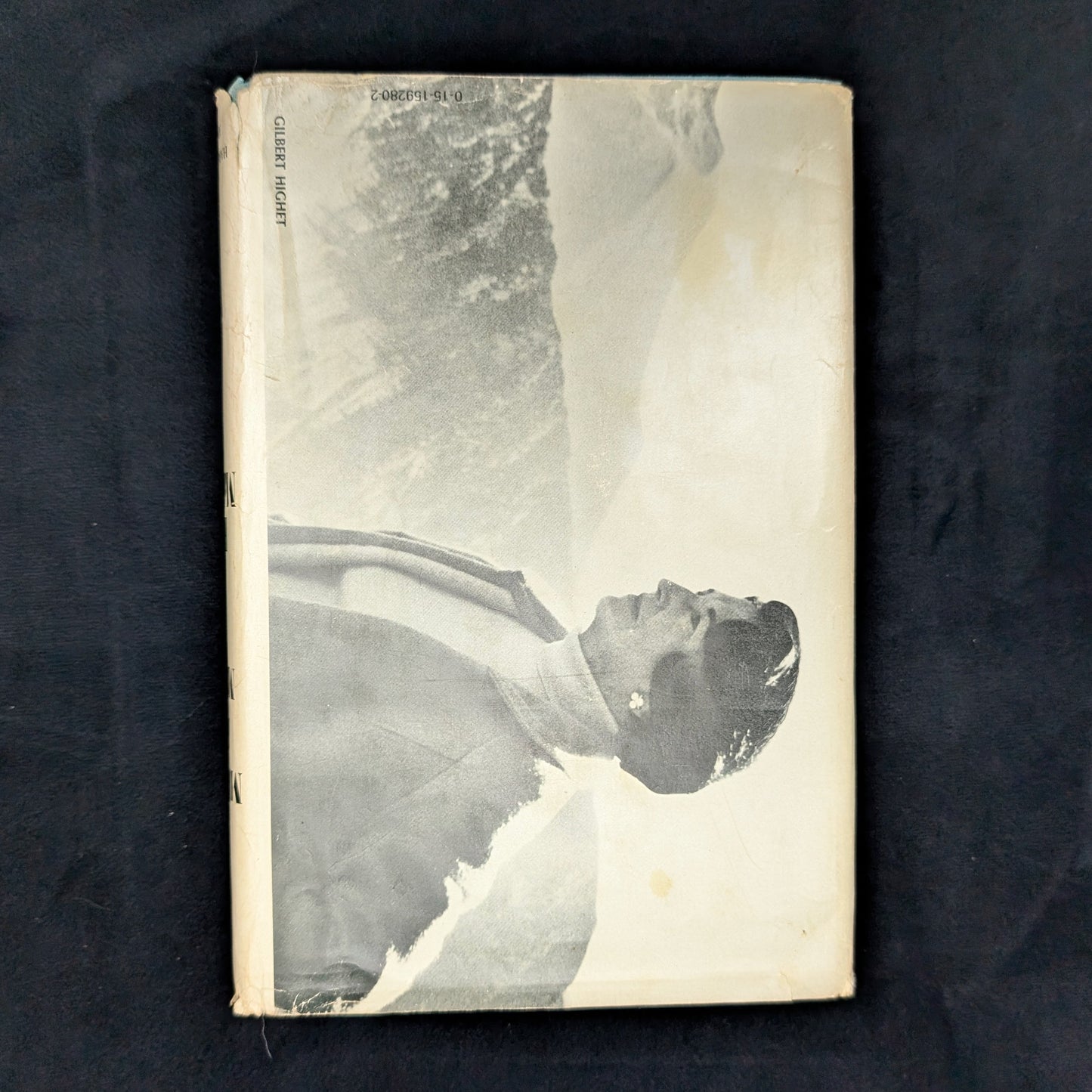 Message from Malaga by Helen MacInnes (First Edition with Inscription), 1971 🇪🇸🕵️♀️📜