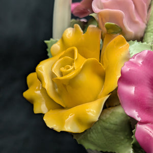 Royal Albert Musical Flower Basket – Old Country Roses (RARE 1962 Launch Year), "Fur Elise" 🎶🌹🇬🇧