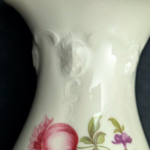 Vintage Rosenthal "Classic Rose" Porcelain Vase – Hand-Painted Floral Bouquet (Germany), c. 1978 🏺👑🇩🇪