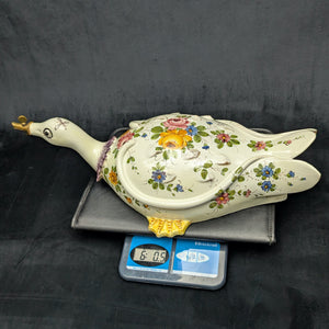 Vintage Italian Hand-Painted Swan Wall Fountain/Planter – Two-Piece Floral Ceramic Set (ITALY), c. 1960 🦢🇮🇹🌸