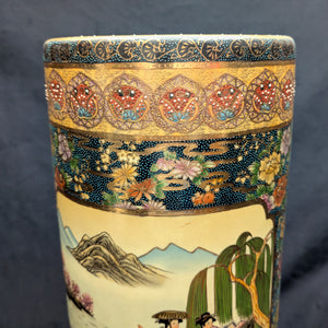 Large Chinese Export Umbrella Stand (RARE SIZE) – Satsuma Style Scenic Porcelain, Hand-Painted, c. 1950 🎨⛩️👑