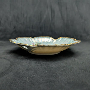 Antique Hand-Painted Nippon Dish – Iridescent Shell Form, Rose Motif & Gilt Handle (Japan), c. 1915 🌸👑🇯🇵