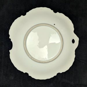 Antique Hand-Painted Nippon Dish – Iridescent Shell Form, Rose Motif & Gilt Handle (Japan), c. 1915 🌸👑🇯🇵