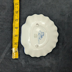 Antique Blue & White Shell Dish – Gzhel Style Floral Motif with Gilt Butterfly (Russia/European Export), c. 1980 🦋💙✨