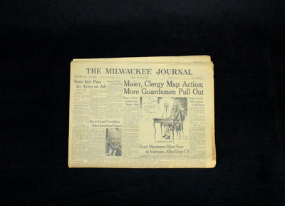 Rare Set of Historical Newspapers: The Milwaukee Journal (1967) 🗞️📰🕰️