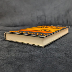 The Last Trophy by Brian Marsh (First Edition), 1982. 🦁📜🌿