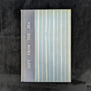 Gift from the Sea by Anne Morrow Lindbergh (First Edition, Illustrated), 1955 🐚⚓️📜