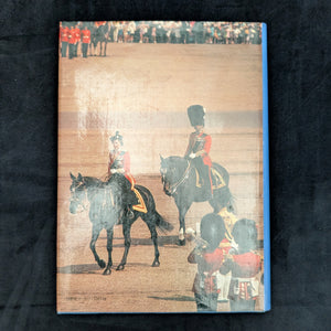 Queen Elizabeth II A Biography, by Judith Campbell, (First American Edition, Illustrated), 1980 👑🇬🇧📜