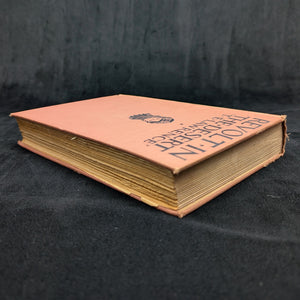 Revolt in the Desert by T. E. Lawrence (First American Edition), 1927 📜⚔️🐪