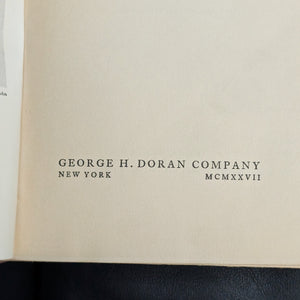 Revolt in the Desert by T. E. Lawrence (First American Edition), 1927 📜⚔️🐪