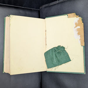 Half-Hours With The Best Authors, by Charles Knight (ed.), (Decorative Binding, Illustrated), Undated 📜✍️🇬🇧