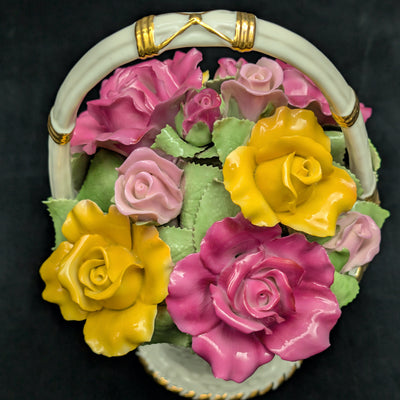 Royal Albert Musical Basket by Royal Albert (Old Country Roses, Music Box), 1962 🎶🌹🇬🇧