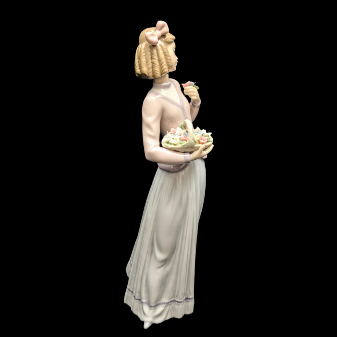 Lladro Aroma Primavera, Innocence in Bloom, 1996