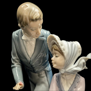 NAO by Lladro "Romantic Rendezvous" Figurine (DAISA 1984), Intact Parasol, Spain 💑🇪🇸💖