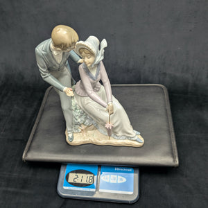 NAO by Lladro "Romantic Rendezvous" Figurine (DAISA 1984), Intact Parasol, Spain 💑🇪🇸💖