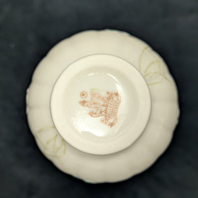 Vintage Belleek Porcelain Shamrock Vase by Belleek (RARE, Ireland), Circa Mid-20th Century ☘️🇮🇪🏺