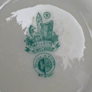 Vintage Belleek Porcelain "Claddagh" Shamrock Vase – Hand-Painted, Green Mark (Ireland), c. 1970 ☘️🇮🇪🏺