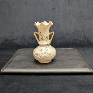 Vintage Belleek Porcelain "Claddagh" Shamrock Vase – Hand-Painted, Green Mark (Ireland), c. 1970 ☘️🇮🇪🏺