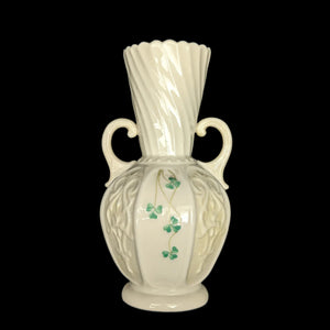 Vintage Belleek Porcelain Shamrock Vase – Ribbed Neck, Two-Handled, Green Mark (Ireland), c. 1970 ☘️🇮🇪🏺