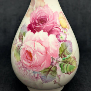 Vintage Noritake Hand-Painted Rose Vase – Bone China with Gold Trim (Japan), c. 1955 🌸🏺🇯🇵