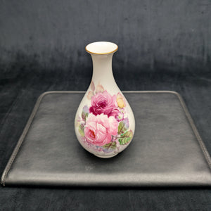 Vintage Noritake Hand-Painted Rose Vase – Bone China with Gold Trim (Japan), c. 1955 🌸🏺🇯🇵