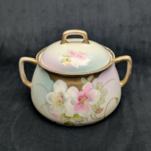 Vintage Hand-Painted Covered Serving Dish by PM Bavaria (Floral, Porcelain), Circa 1900 🌸🍽️🇩🇪