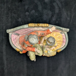 Vintage Royal Crown Porcelain Figurine by Royal Crown (Hand-Painted, Germany/Japan), Circa 1950s 💑👑🇩🇪