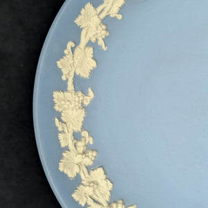 Wedgwood Blue Jasperware Pedestal Dish by Wedgwood (RARE, England), Circa Mid-20th Century 🇬🇧🏺✨