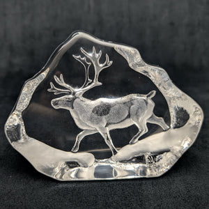 Crystal Reindeer Sculpture by Mats Jonasson – Hand-Etched Lead Crystal, Signed (Sweden), c. 1980 🦌💎🇸🇪