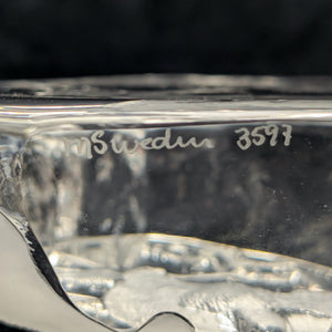 Crystal Reindeer Sculpture by Mats Jonasson – Hand-Etched Lead Crystal, Signed (Sweden), c. 1980 🦌💎🇸🇪