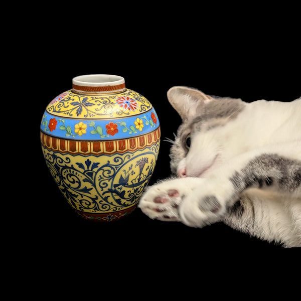 Antique Hand-Painted Dresden Porcelain Vase by Dresden (RARE, Germany), Circa 1900 🏺👑🇩🇪
