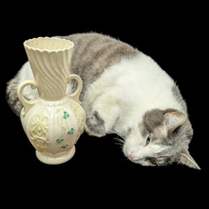 Vintage Belleek Porcelain Shamrock Vase – Ribbed Neck, Two-Handled, Green Mark (Ireland), c. 1970 ☘️🇮🇪🏺