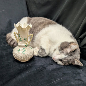 Vintage Belleek Porcelain "Claddagh" Shamrock Vase – Hand-Painted, Green Mark (Ireland), c. 1970 ☘️🇮🇪🏺