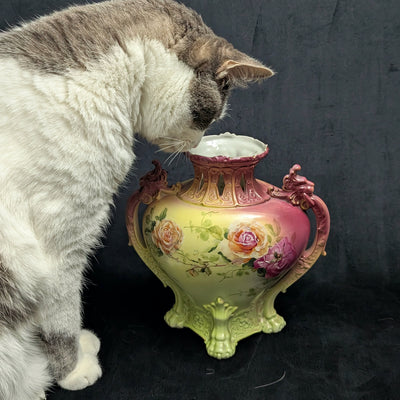 Antique Royal Bayreuth Porcelain Vase by Royal Bayreuth (RARE, Bavaria), Circa 1900 🏺👑🇩🇪
