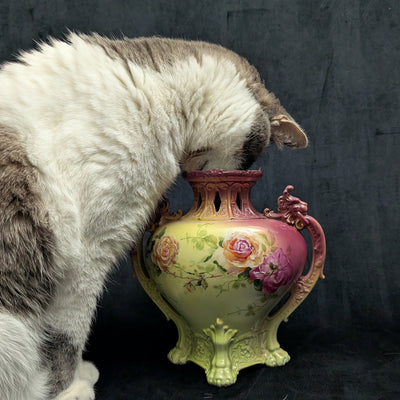 Antique Royal Bayreuth Porcelain Vase by Royal Bayreuth (RARE, Bavaria), Circa 1900 🏺👑🇩🇪