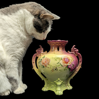 Antique Royal Bayreuth Porcelain Vase by Royal Bayreuth (RARE, Bavaria), Circa 1900 🏺👑🇩🇪