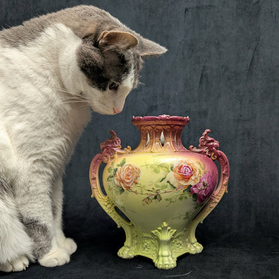 Antique Royal Bayreuth Porcelain Vase by Royal Bayreuth (RARE, Bavaria), Circa 1900 🏺👑🇩🇪