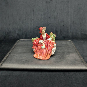 Antique Royal Doulton "Lydia" Figurine (HN 1908), Leslie Harradine Design, c. 1939 📚🌹🇬🇧