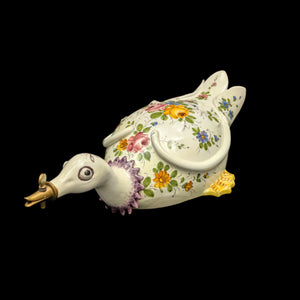 Vintage Italian Hand-Painted Swan Wall Fountain/Planter – Two-Piece Floral Ceramic Set (ITALY), c. 1960 🦢🇮🇹🌸