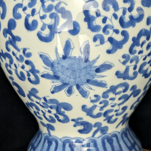 Vintage Blue & White Porcelain Table Lamp – Ginger Jar Form, Hand-Painted Chinoiserie (Working Condition), c. 1960 💡💙🏺