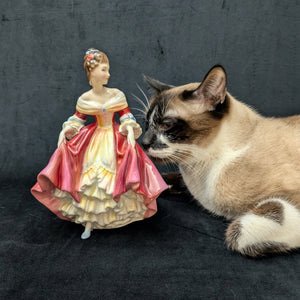 Vintage Royal Doulton "Southern Belle" Figurine (HN 2229), Peggy Davies Design, c. 1957 🩰🇬🇧👑