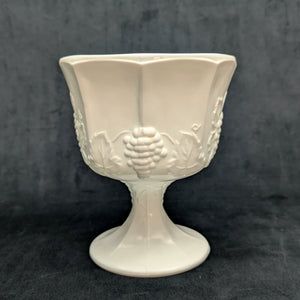 Vintage Milk Glass Pedestal Compote – Grapevine Relief Pattern, American Pressed Glass (c. 1960) 🍇🥛🏡