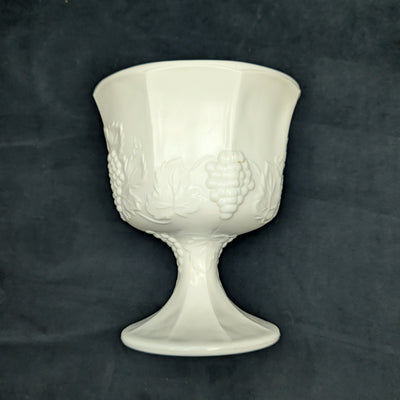 Vintage Milk Glass Pedestal Compote – Grapevine Relief Pattern, American Pressed Glass (c. 1960) 🍇🥛🏡