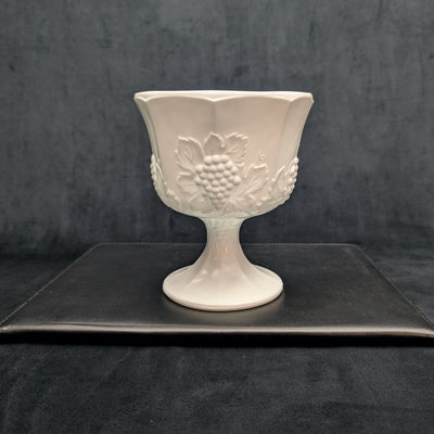 Vintage Milk Glass Pedestal Compote – Grapevine Relief Pattern, American Pressed Glass (c. 1960) 🍇🥛🏡