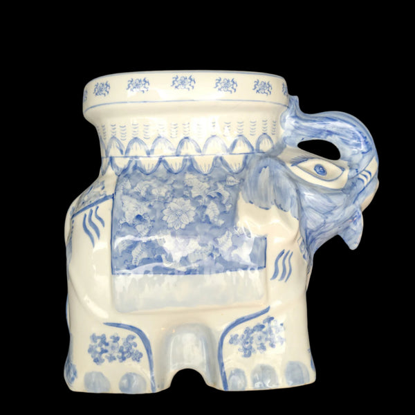 Vintage Blue & White Porcelain Elephant Stool (Chinoiserie Style) – Hand-Painted Accent Table, c. 1960 🐘💙⚜️