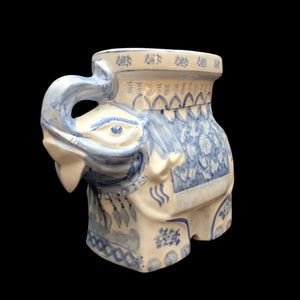 Vintage Blue & White Porcelain Elephant Stool (Chinoiserie Style) – Hand-Painted Accent Table, c. 1960 🐘💙⚜️
