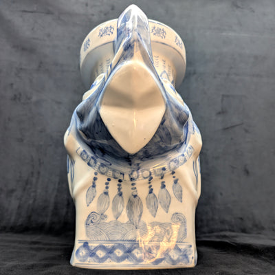 Vintage Blue & White Porcelain Elephant Stool (Chinoiserie Style) – Hand-Painted Accent Table, c. 1960 🐘💙⚜️