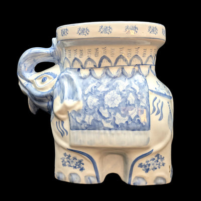 Vintage Blue & White Porcelain Elephant Stool (Chinoiserie Style) – Hand-Painted Accent Table, c. 1960 🐘💙⚜️