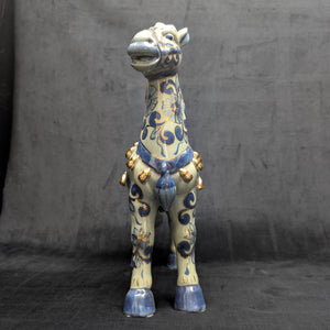 Decorative Porcelain Horse by A RISE – Blue & White Chinoiserie with Gold Gilt (RARE Mark), c. 1960 🐴💙👑